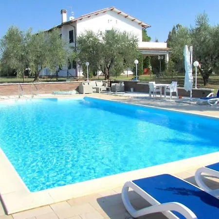 Casa Alessia - In Campagna Con Piscina Le Torri